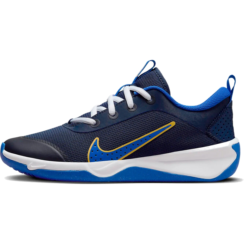 NIKE OMNI MULTI-COURT KINDER TRAININGSCHOENEN DM9027-404